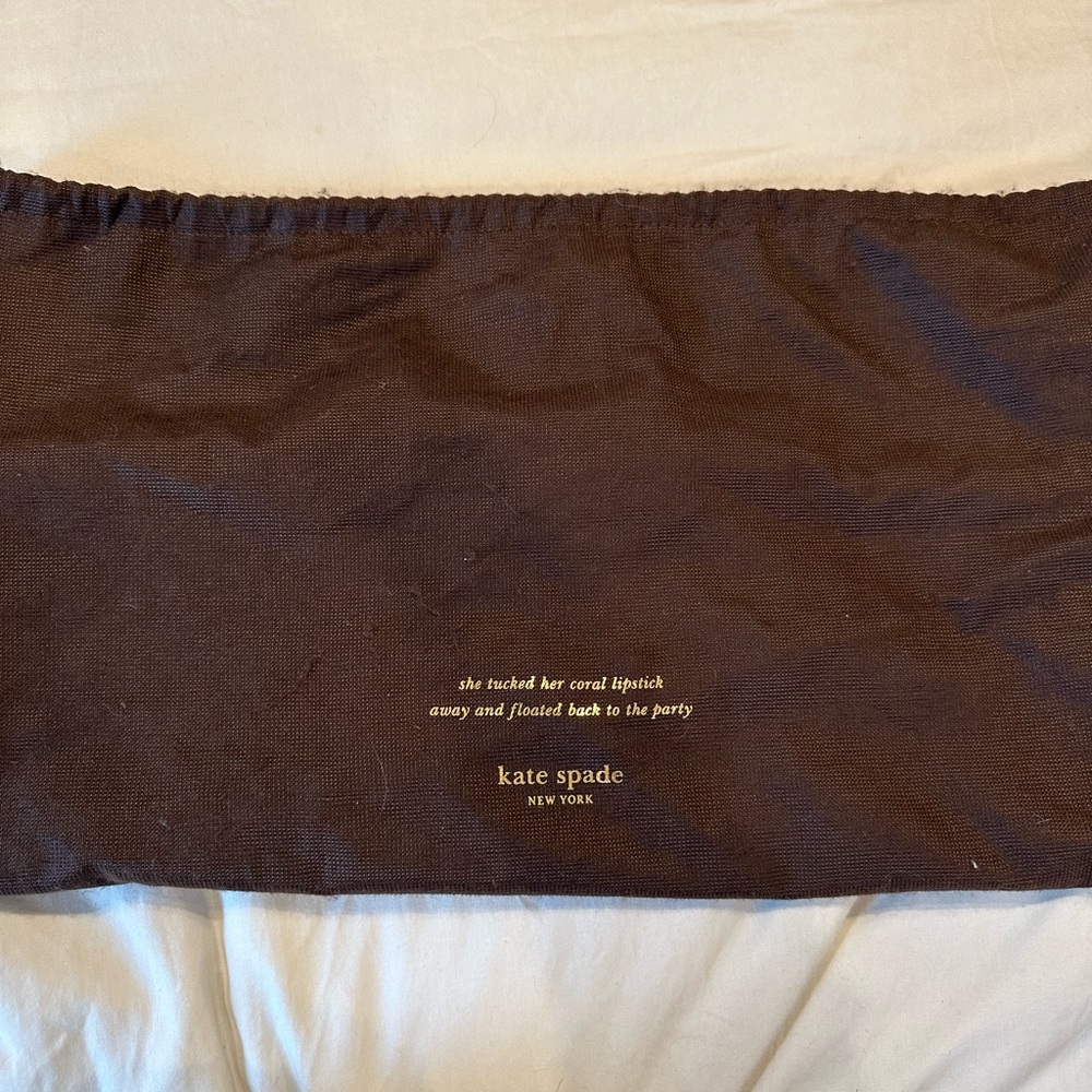 Kate Spade Medium Purse - Picture 4 of 6